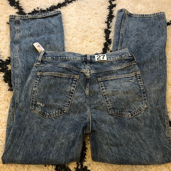Gap vintage flare high rise jeans. - Picture 5 of 5